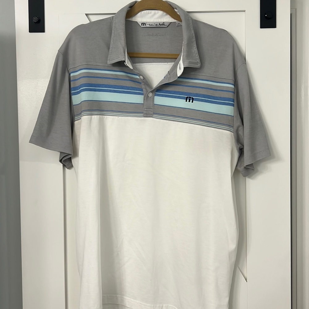 Travis Mathew XL Golf Shirt